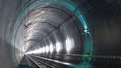 Amberg Engineering - Untertagbau - Spezialtiefbau - Tunnelbau - Ingenieurbau - Metro - Bahn - Strasse - Versorgungstunnel - Unterirdische Räume - Bauwerkserhaltung - Planung - Design - Statik - Projektmanagement - Geotechnik - BIM - Aerodynamik - Lüftung - Risiko Sicherheitsmanagement - Referenzen - Projekte - Gotthard Basistunnel - Brenner Basistunnel - Albula Tunnel - Metro Bukarest - Flughafen Montreal - Chip Fabrik - Versuchsstollen - Hochgeschwindigkeitszug - Versorgungseinrichtungen - Nuklearer Abfall - Amberg Engineering - Schweiz - Management Team - Marktverantwortliche - Nachhaltigkeit - Fachverbände - Karriere - Jobs - News - Events - Company Engineering - Underground construction - Specialist deep construction - Tunneling - Civil engineering - Metro - Railway - Road - Utility tunnel - Subterranean spaces - Structural maintenance - Planning - Design - Statics - Project management - Geotechnics - BIM - Aerodynamics - Ventilation - Risk & Safety Management - References - Projects - Gotthard Base Tunnel - Brenner Base Tunnel - Albula Tunnel - Bucharest Metro - Montreal Airport - Underground chip factory - Test gallery - High-speed train - Utility facilities - Nuclear waste - Amberg Engineering - Switzerland - Management Team - Market Managers - Sustainability - Associations - Careers - Jobs - News - Events