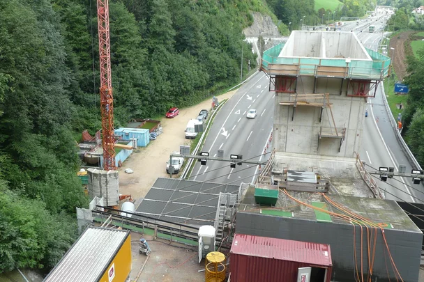 Amberg Group - BIM - BIM Building Information Modeling - BIM für Infrastrukturplanung - BIM Modell - CAD - Datamanagement - Digital Twin - Digitaler Tunnel - Digitaler Zwilling - Digitaler Zwilling Logistik - Digitales Bauen - Digitalisierung - Digitalisierung Baustelle - Digitalisierung Industrie 4.0 - Digitalisierung Logistik - IOT - Unterhaltsarbeiten - Zustandserfassung - Zustandserfassung Betonbauwerke - Zustandserfassung Verkehrsflächen - Bauwesen - Geomatik - Hochbau - Tiefbau - Infrastruktur - Infrastrukturplanung - Infrastrukturbau - Infrastrukturbauten - Infrastrukturplanung mit BIM - Instandsetzung - Kommunale Infrastruktur - Öffentliche Infrastruktur - Personenverkehr - Schiene - Strasse - Strassenbau - Strategische Infrastrukturplanung - Verkehrsentwicklung - Verkehrsinfrastruktur - Vermessung - Vernetzte Mobilität - Baustellenlogistik - Baustellenmanagement - Transportlogistik - City Hub - Stadtlogistik - Bauwerksmonitoring - GeoMonitoring - Objektüberwachung - Schadensbewertung - Software für Objektüberwachung - Nachhaltigkeit - Green Farming - Lärmschutz - Restwassernutzung - Architektur - Design - Facility Management - Gebäudetechnik - Hochbau - Innenarchitektur - Landschaftsarchitektur - Liegenschaftsverwaltung - Stadtentwicklung - Stadtplanung - Städtebau - Smart City - Smart City Hub - Smart City Projekte - Tunnel - Tunnelbau - Tunnelunterhalt - Untertagebau - Versorgungsinfrastruktur - Energie - CO2 Neutral - Solarenergie - Windenergie - Wasser - Abwasser - Versorgungsmanagement - Sicherheitsmanagement - Eventlocation - Seminarraum - Teambuilding - Firmenausflug - Hochzeitslocation - Catering Optionen - Prüfungen - Testlabor - Materialprüfung - Qualitätskontrolle - Hagerbach Test Gallery - BIM - BIM Building Information Modeling - BIM for infrastructure planning - BIM Model - CAD - Data Management - Digital Twin - Digital Tunnel - Digital Twin Logistics - Digital Construction - Digitalisation - Digitalisation construction site - Digitalisation industry 4.0 - IoT - Maintenance work - Condition assessment - Concrete structure monitoring - Traffic surface assessment - Civil engineering - Geomatics - Building construction - Infrastructure - Infrastructure planning - Infrastructure construction - Infrastructure projects - Infrastructure planning with BIM - Renovation - Public infrastructure - Urban infrastructure - Rail - Road - Road construction - Strategic infrastructure planning - Traffic development - Transport infrastructure - Surveying - Connected mobility - Construction site logistics - Construction management - Transport logistics - City Hub - City logistics - Structural monitoring - GeoMonitoring - Object monitoring - Damage assessment - Monitoring software - Sustainability - Green Farming - Noise protection - Wastewater reuse - Architecture - Design - Facility Management - Building technology - Building maintenance - Interior design - Landscape architecture - Real estate management - Urban development - City planning - Urban planning - Smart City - Smart City hub - Smart City projects - Tunnel - Tunnel construction - Tunnel maintenance - Underground construction - Supply infrastructure - Energy - CO2 Neutral - Solar energy - Wind energy - Water - Wastewater - Supply management - Safety management - Event location - Seminar room - Team building - Corporate excursion - Wedding venue - Catering options - Laboratory services - Material testing - Quality control - Hagerbach Test Gallery