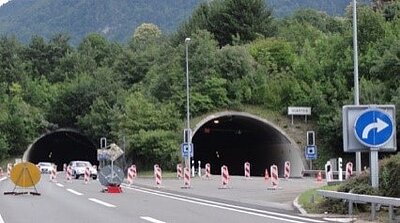 Amberg Engineering - Untertagbau - Spezialtiefbau - Tunnelbau - Ingenieurbau - Metro - Bahn - Strasse - Versorgungstunnel - Unterirdische Räume - Bauwerkserhaltung - Planung - Design - Statik - Projektmanagement - Geotechnik - BIM - Aerodynamik - Lüftung - Risiko Sicherheitsmanagement - Referenzen - Projekte - Gotthard Basistunnel - Brenner Basistunnel - Albula Tunnel - Metro Bukarest - Flughafen Montreal - Chip Fabrik - Versuchsstollen - Hochgeschwindigkeitszug - Versorgungseinrichtungen - Nuklearer Abfall - Amberg Engineering - Schweiz - Management Team - Marktverantwortliche - Nachhaltigkeit - Fachverbände - Karriere - Jobs - News - Events - Company Engineering - Underground construction - Specialist deep construction - Tunneling - Civil engineering - Metro - Railway - Road - Utility tunnel - Subterranean spaces - Structural maintenance - Planning - Design - Statics - Project management - Geotechnics - BIM - Aerodynamics - Ventilation - Risk & Safety Management - References - Projects - Gotthard Base Tunnel - Brenner Base Tunnel - Albula Tunnel - Bucharest Metro - Montreal Airport - Underground chip factory - Test gallery - High-speed train - Utility facilities - Nuclear waste - Amberg Engineering - Switzerland - Management Team - Market Managers - Sustainability - Associations - Careers - Jobs - News - Events