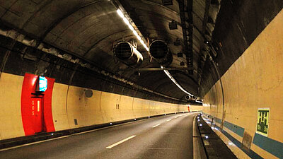 Amberg Engineering - Untertagbau - Spezialtiefbau - Tunnelbau - Ingenieurbau - Metro - Bahn - Strasse - Versorgungstunnel - Unterirdische Räume - Bauwerkserhaltung - Planung - Design - Statik - Projektmanagement - Geotechnik - BIM - Aerodynamik - Lüftung - Risiko Sicherheitsmanagement - Referenzen - Projekte - Gotthard Basistunnel - Brenner Basistunnel - Albula Tunnel - Metro Bukarest - Flughafen Montreal - Chip Fabrik - Versuchsstollen - Hochgeschwindigkeitszug - Versorgungseinrichtungen - Nuklearer Abfall - Amberg Engineering - Schweiz - Management Team - Marktverantwortliche - Nachhaltigkeit - Fachverbände - Karriere - Jobs - News - Events - Company Engineering - Underground construction - Specialist deep construction - Tunneling - Civil engineering - Metro - Railway - Road - Utility tunnel - Subterranean spaces - Structural maintenance - Planning - Design - Statics - Project management - Geotechnics - BIM - Aerodynamics - Ventilation - Risk & Safety Management - References - Projects - Gotthard Base Tunnel - Brenner Base Tunnel - Albula Tunnel - Bucharest Metro - Montreal Airport - Underground chip factory - Test gallery - High-speed train - Utility facilities - Nuclear waste - Amberg Engineering - Switzerland - Management Team - Market Managers - Sustainability - Associations - Careers - Jobs - News - Events