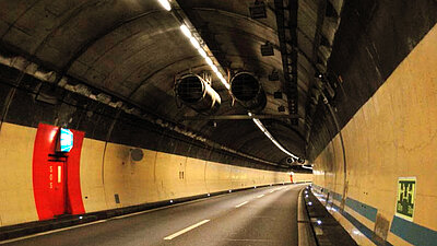 Amberg Engineering - Untertagbau - Spezialtiefbau - Tunnelbau - Ingenieurbau - Metro - Bahn - Strasse - Versorgungstunnel - Unterirdische Räume - Bauwerkserhaltung - Planung - Design - Statik - Projektmanagement - Geotechnik - BIM - Aerodynamik - Lüftung - Risiko Sicherheitsmanagement - Referenzen - Projekte - Gotthard Basistunnel - Brenner Basistunnel - Albula Tunnel - Metro Bukarest - Flughafen Montreal - Chip Fabrik - Versuchsstollen - Hochgeschwindigkeitszug - Versorgungseinrichtungen - Nuklearer Abfall - Amberg Engineering - Schweiz - Management Team - Marktverantwortliche - Nachhaltigkeit - Fachverbände - Karriere - Jobs - News - Events - Company Engineering - Underground construction - Specialist deep construction - Tunneling - Civil engineering - Metro - Railway - Road - Utility tunnel - Subterranean spaces - Structural maintenance - Planning - Design - Statics - Project management - Geotechnics - BIM - Aerodynamics - Ventilation - Risk & Safety Management - References - Projects - Gotthard Base Tunnel - Brenner Base Tunnel - Albula Tunnel - Bucharest Metro - Montreal Airport - Underground chip factory - Test gallery - High-speed train - Utility facilities - Nuclear waste - Amberg Engineering - Switzerland - Management Team - Market Managers - Sustainability - Associations - Careers - Jobs - News - Events