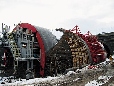 Amberg Engineering - Untertagbau - Spezialtiefbau - Tunnelbau - Ingenieurbau - Metro - Bahn - Strasse - Versorgungstunnel - Unterirdische Räume - Bauwerkserhaltung - Planung - Design - Statik - Projektmanagement - Geotechnik - BIM - Aerodynamik - Lüftung - Risiko Sicherheitsmanagement - Referenzen - Projekte - Gotthard Basistunnel - Brenner Basistunnel - Albula Tunnel - Metro Bukarest - Flughafen Montreal - Chip Fabrik - Versuchsstollen - Hochgeschwindigkeitszug - Versorgungseinrichtungen - Nuklearer Abfall - Amberg Engineering - Schweiz - Management Team - Marktverantwortliche - Nachhaltigkeit - Fachverbände - Karriere - Jobs - News - Events - Company Engineering - Underground construction - Specialist deep construction - Tunneling - Civil engineering - Metro - Railway - Road - Utility tunnel - Subterranean spaces - Structural maintenance - Planning - Design - Statics - Project management - Geotechnics - BIM - Aerodynamics - Ventilation - Risk & Safety Management - References - Projects - Gotthard Base Tunnel - Brenner Base Tunnel - Albula Tunnel - Bucharest Metro - Montreal Airport - Underground chip factory - Test gallery - High-speed train - Utility facilities - Nuclear waste - Amberg Engineering - Switzerland - Management Team - Market Managers - Sustainability - Associations - Careers - Jobs - News - Events