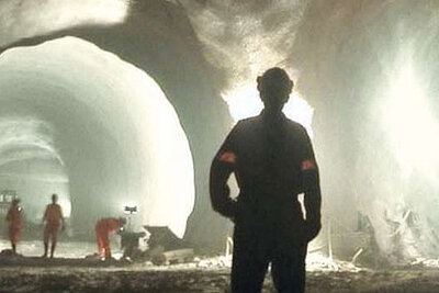 Amberg Engineering - Untertagbau - Spezialtiefbau - Tunnelbau - Ingenieurbau - Metro - Bahn - Strasse - Versorgungstunnel - Unterirdische Räume - Bauwerkserhaltung - Planung - Design - Statik - Projektmanagement - Geotechnik - BIM - Aerodynamik - Lüftung - Risiko Sicherheitsmanagement - Referenzen - Projekte - Gotthard Basistunnel - Brenner Basistunnel - Albula Tunnel - Metro Bukarest - Flughafen Montreal - Chip Fabrik - Versuchsstollen - Hochgeschwindigkeitszug - Versorgungseinrichtungen - Nuklearer Abfall - Amberg Engineering - Schweiz - Management Team - Marktverantwortliche - Nachhaltigkeit - Fachverbände - Karriere - Jobs - News - Events - Company Engineering - Underground construction - Specialist deep construction - Tunneling - Civil engineering - Metro - Railway - Road - Utility tunnel - Subterranean spaces - Structural maintenance - Planning - Design - Statics - Project management - Geotechnics - BIM - Aerodynamics - Ventilation - Risk & Safety Management - References - Projects - Gotthard Base Tunnel - Brenner Base Tunnel - Albula Tunnel - Bucharest Metro - Montreal Airport - Underground chip factory - Test gallery - High-speed train - Utility facilities - Nuclear waste - Amberg Engineering - Switzerland - Management Team - Market Managers - Sustainability - Associations - Careers - Jobs - News - Events